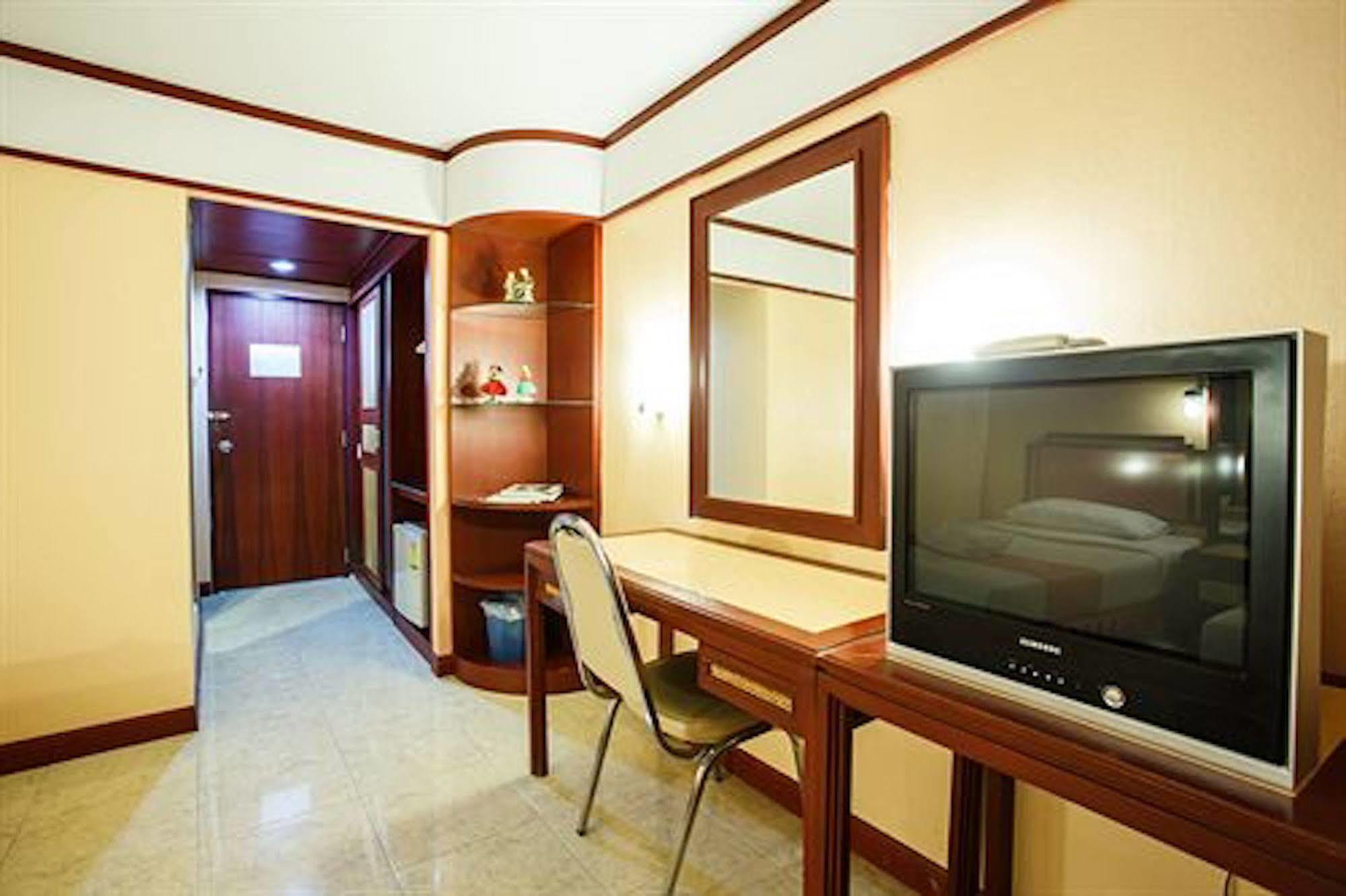 Vieng Thong Hotel Krabi town Exterior foto